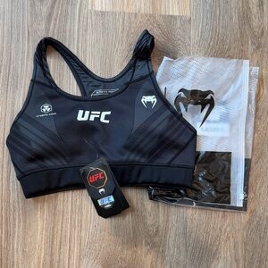 Venum- UFC Black Sports Bra